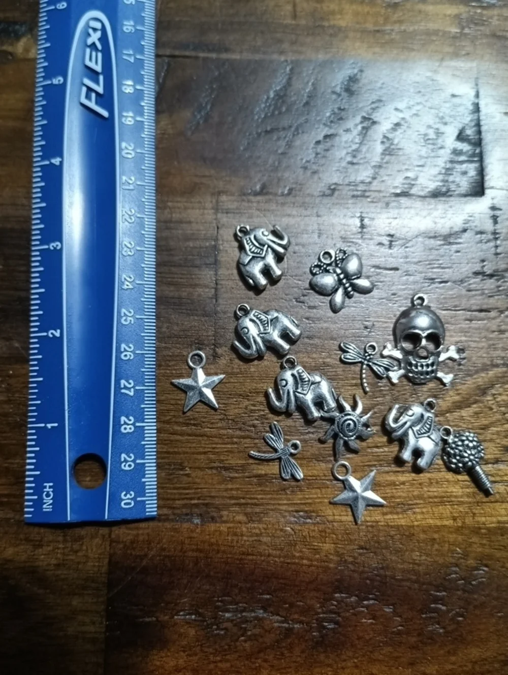 N/A assorted silver